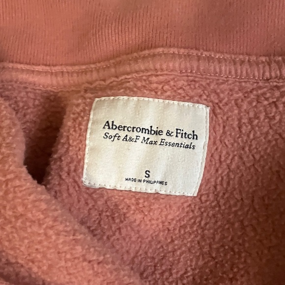 Abercrombie & Fitch Pink Turtleneck Sweater - Picture 2 of 2